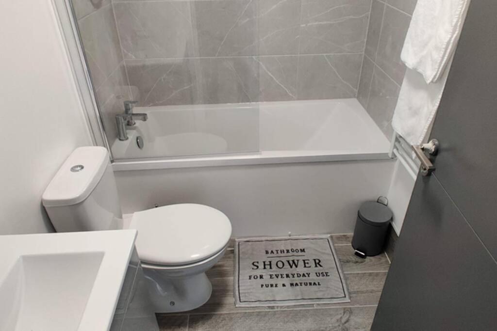 Brand New Designer Apartments In Liverpool - Newsham Park L6 Kültér fotó